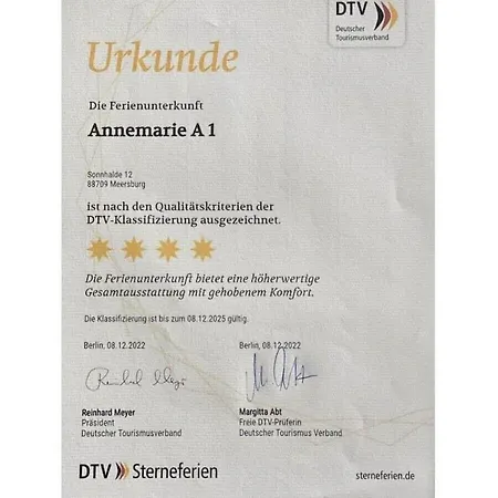 Ferienhaus Annemarie 1 *