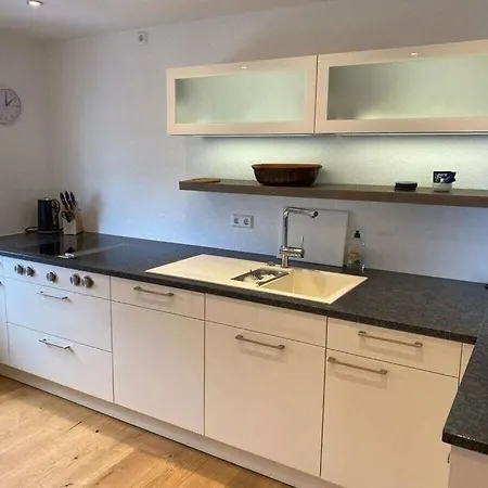 Annemarie 1 * Meersburg